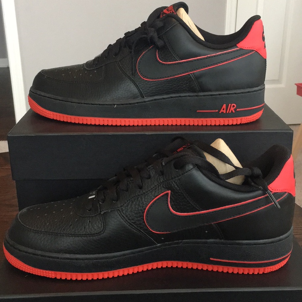 Nike Air Force 1
